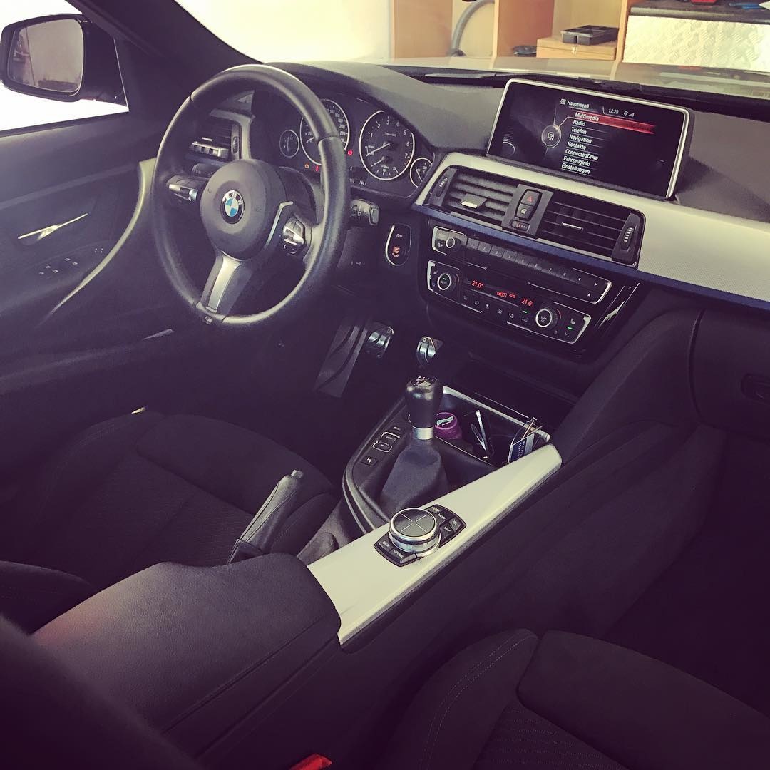 BMW F30 - retrofit NBT with 10,25“ Display from X5 F15