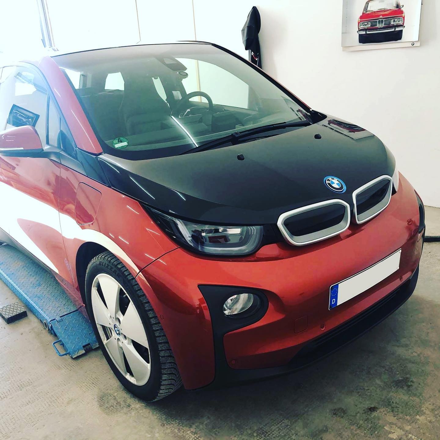 BMW i3 Nachrüstung Navigationssystem Professional ID6 #bmwi #i3 #retrofit #bimmer #carlove #traunstein #bmw #bmwelectric #electri…