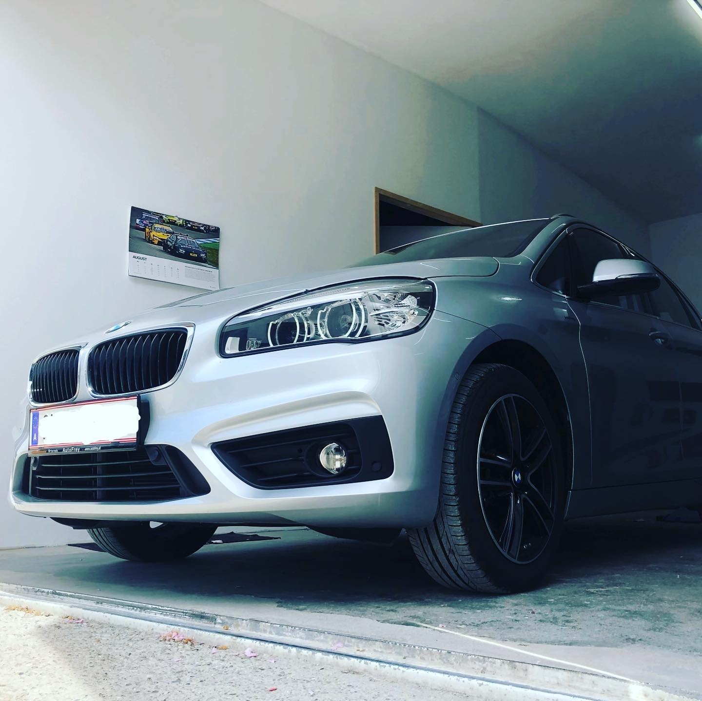 BMW F45 NBT EVO ID6 #bmw #bmw2 #bmwretrofit #bimmerlife #traunstein #köln #bimmer #bmwm #mpower #sportscar #infotainment #2019