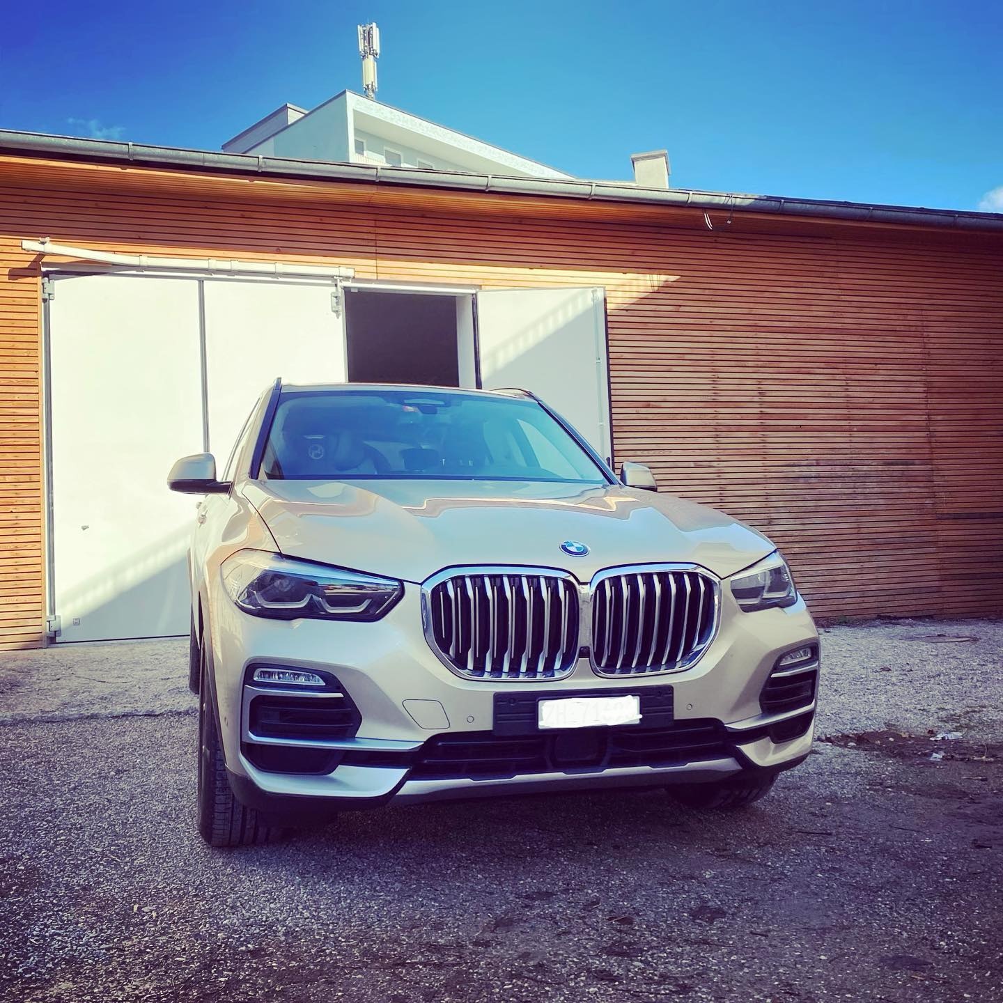 BMW G05 X5 - Nachrüstung Parking Assistent Professional - 3D View - 360 grad Kamera System