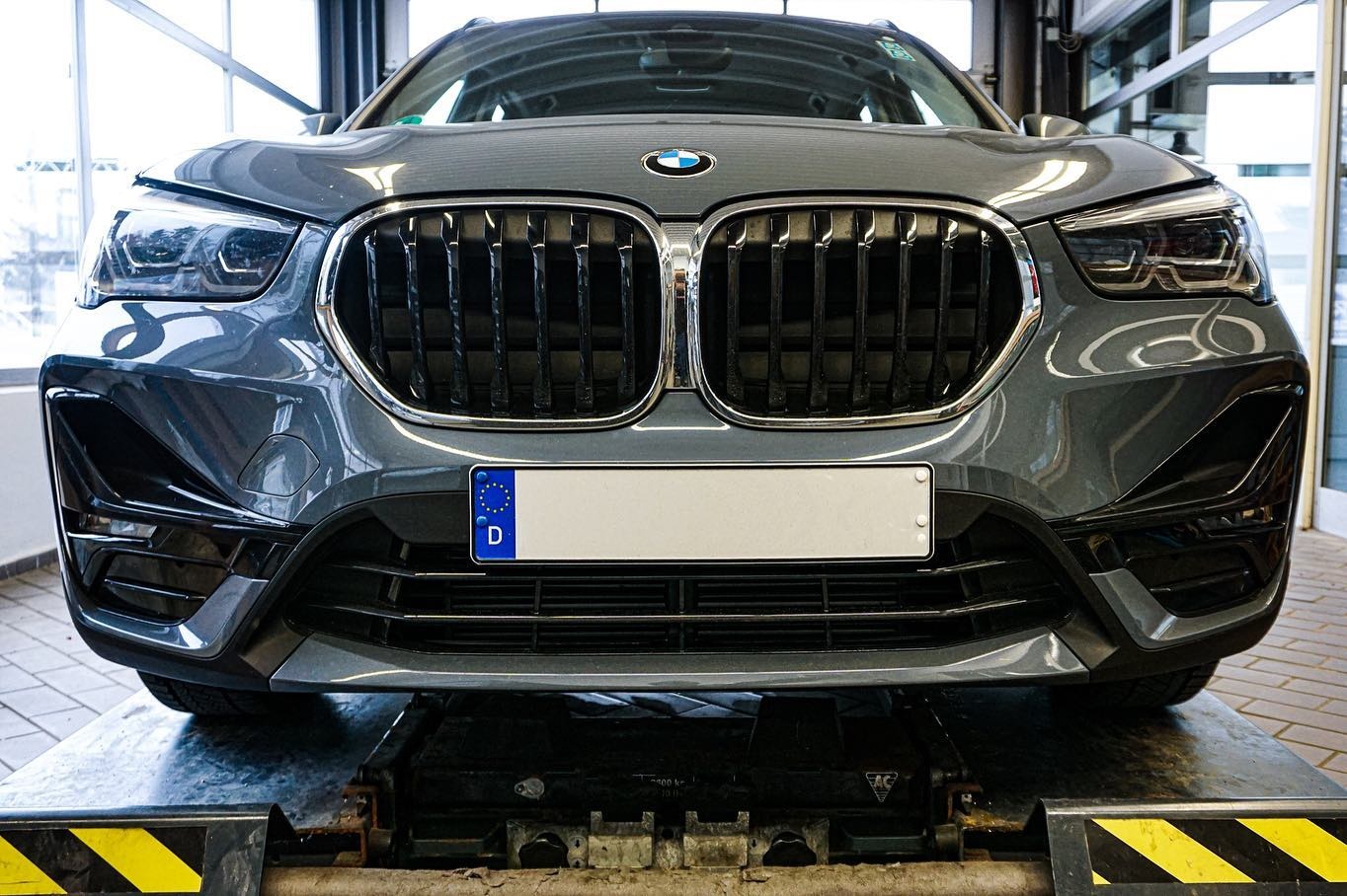 🐭 BMW X1 F48 Storm bay metallic 🐭